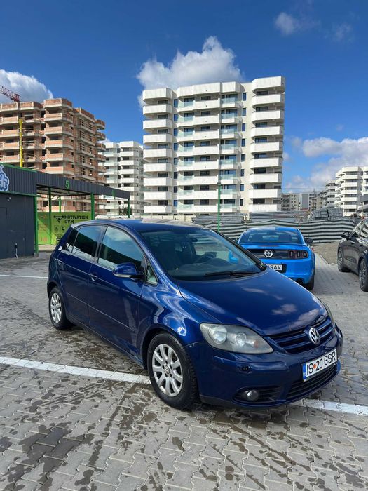 VW Golf 5 plus an 2005