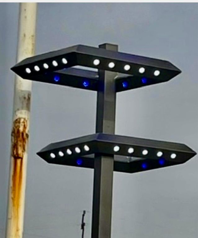 Столб LED садовово парковый 100+100 ват