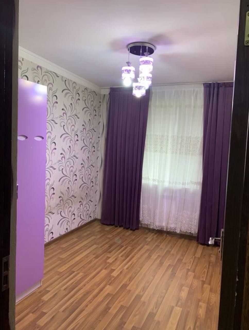 Продается Квартира Чиланзар Е. 3/1/4