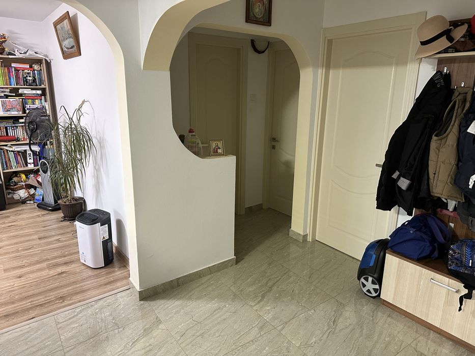 Apartament 3 cam/ Decomandat/ G,F,P/Et4/Zona Bis. Sf.Ilie/ Renovat!