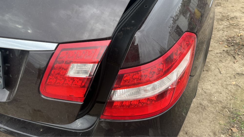 Tripla stop stanga dreapta mercedes e class w 212 piese dezmembrari