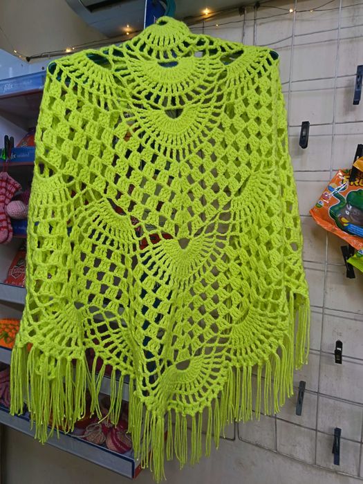 Продам щаль на плечи