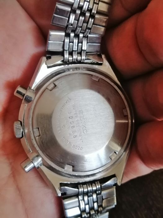 Часовник SEIKO panda