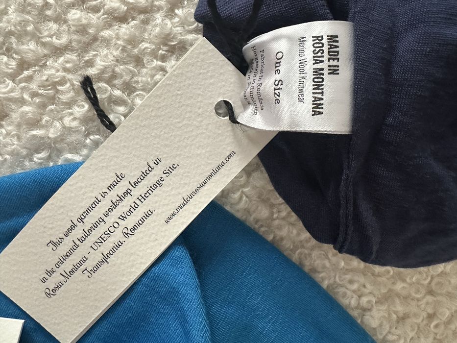 Vand caciula lana merinos Rosia Montana