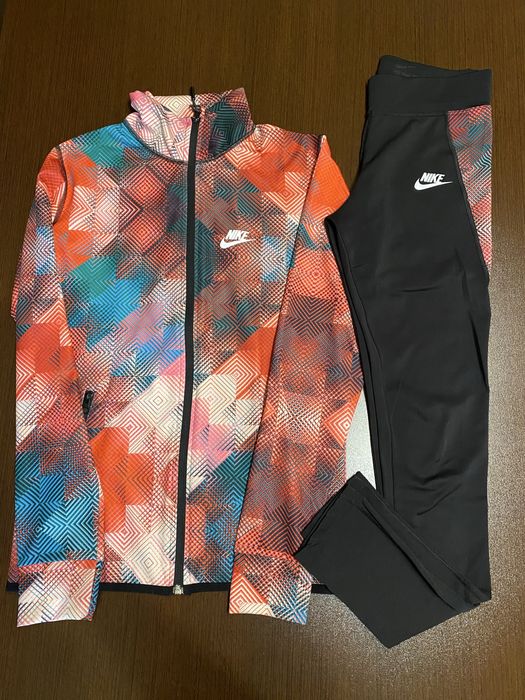 Дамски екип nike