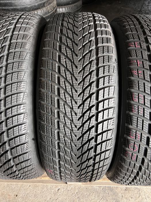 4 anvelope iarna ca NOI 205/55/17 , GoodYear , DOT 2023 , 7.5 mm