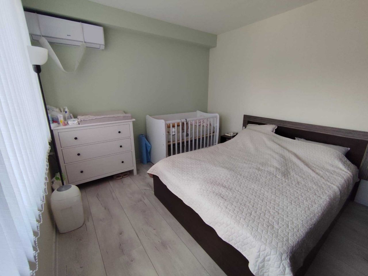 Продава се Тристаен апартамент в Добрич, Център - 100 кв.м за 1199 €/кв.м - Снимка #12