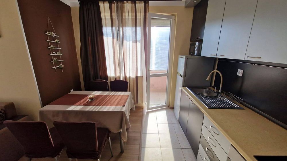 Дава се под наем Двустаен апартамент в София, Обеля 1 - 62 кв.м за 475 € - Снимка #2