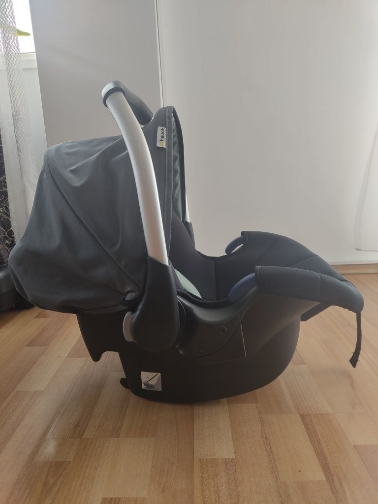 Scoica auto Hauck + baza Hauck  isofix comfort
