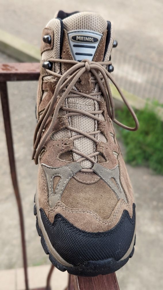 Preț fix,Ghete Meindl Gore-tex Nr45,5 Int29,5cm