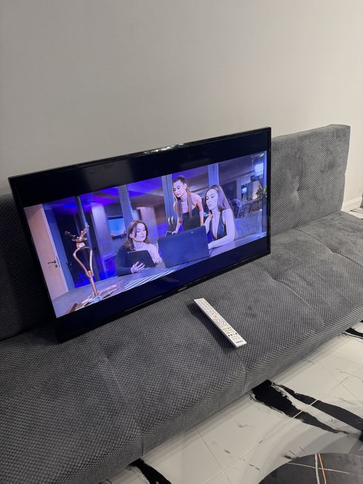 Televizor Horizon Smart TV 100cm