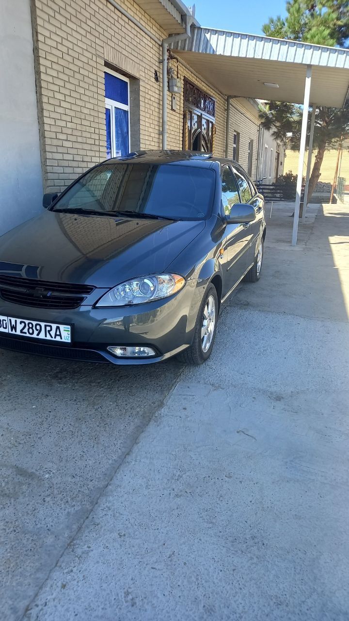Gentra sotiladi yili 2019 4 ta balon yangi metan  yangi luk aftamat