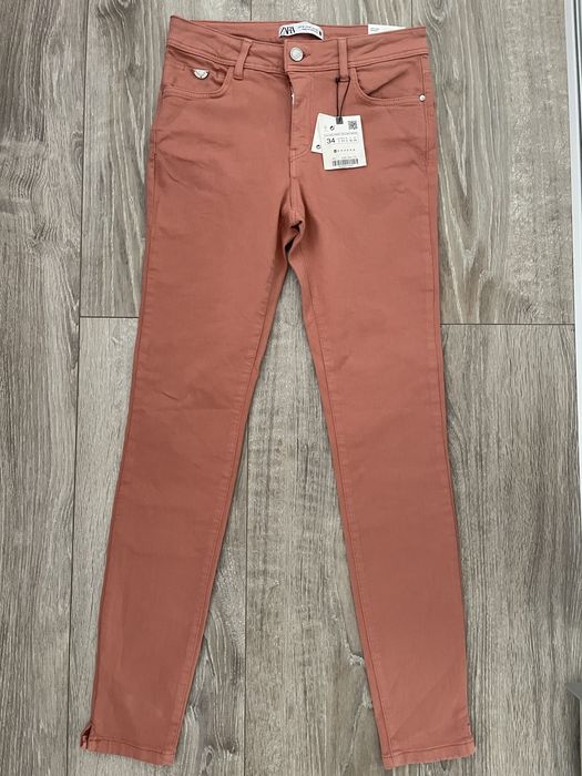 Pantaloni Zara nr.34 noi