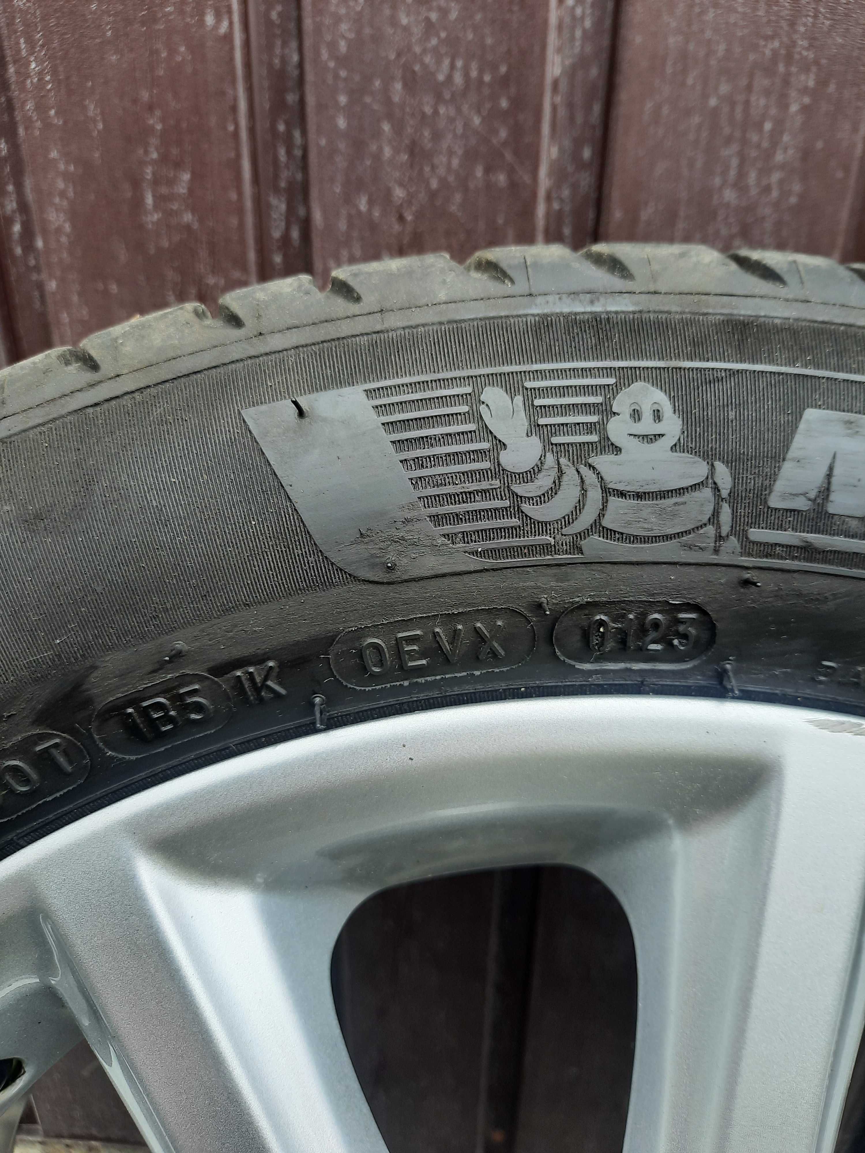 Jante Ford Fiesta/EcoSport/Fusion/B-Max + Anvelope Michelin Primacy 4