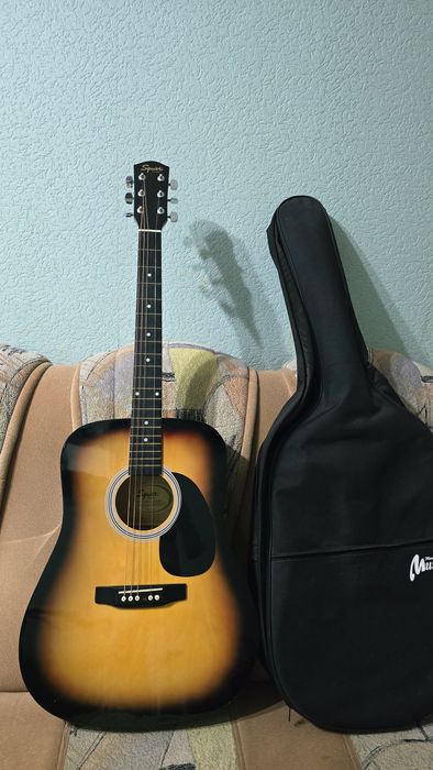 Гитара  Squier 6струнная