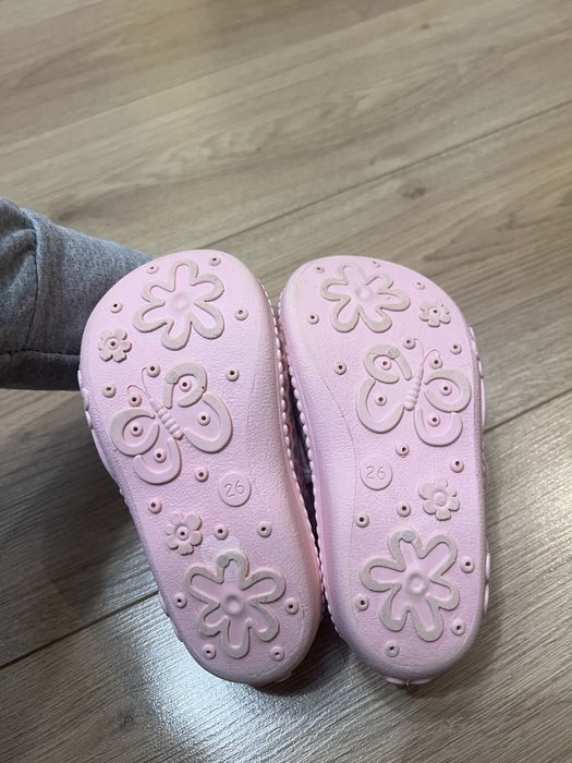 Пантофи Колев и Колев