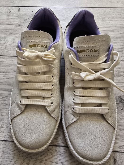 Vand tenesi Gas casual