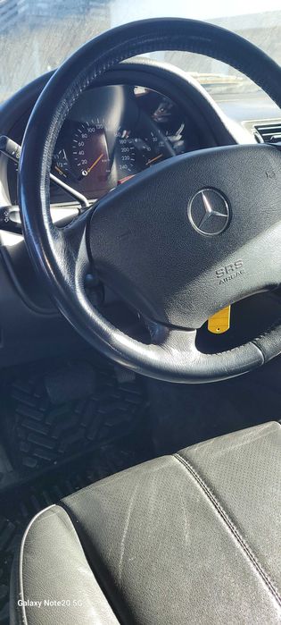 Vand sau Schimb Mercedes ML 163 2005