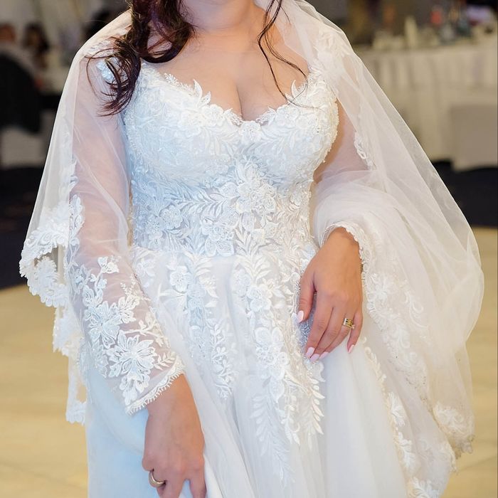 Rochie mireasa+Costum ginere