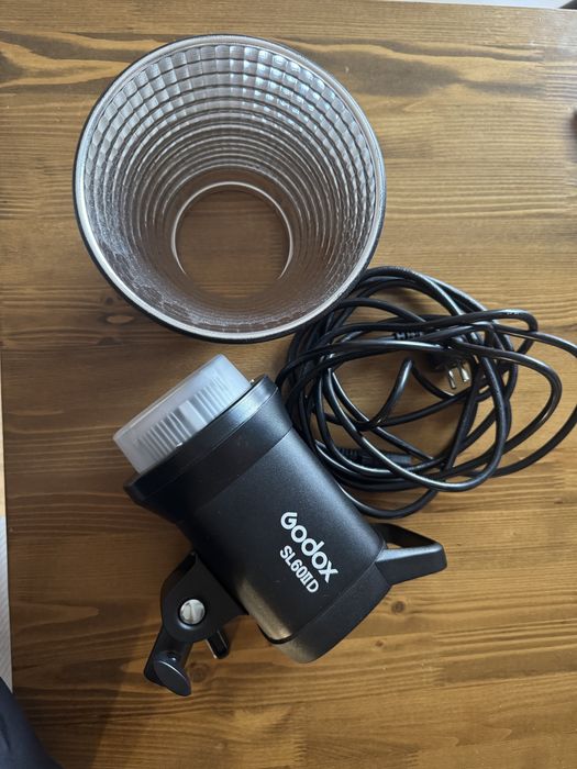 Проф осветление Godox SL60IID