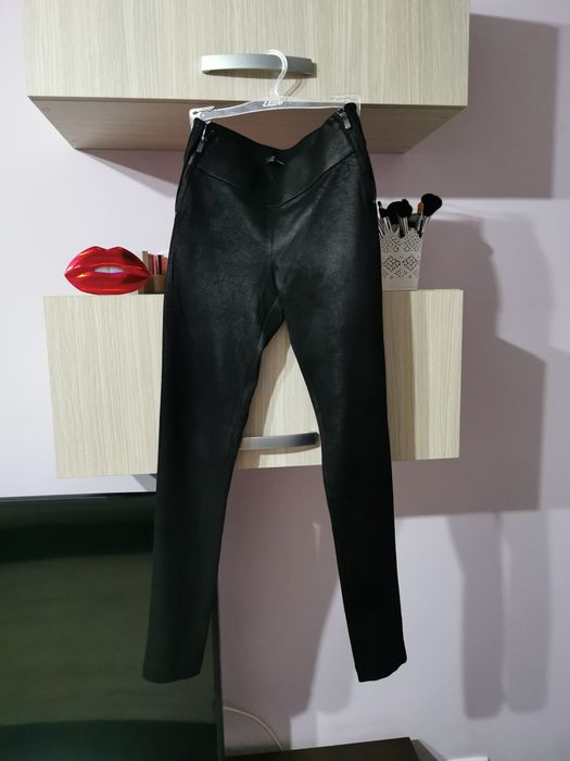 Colanti negri Zara - material texturat