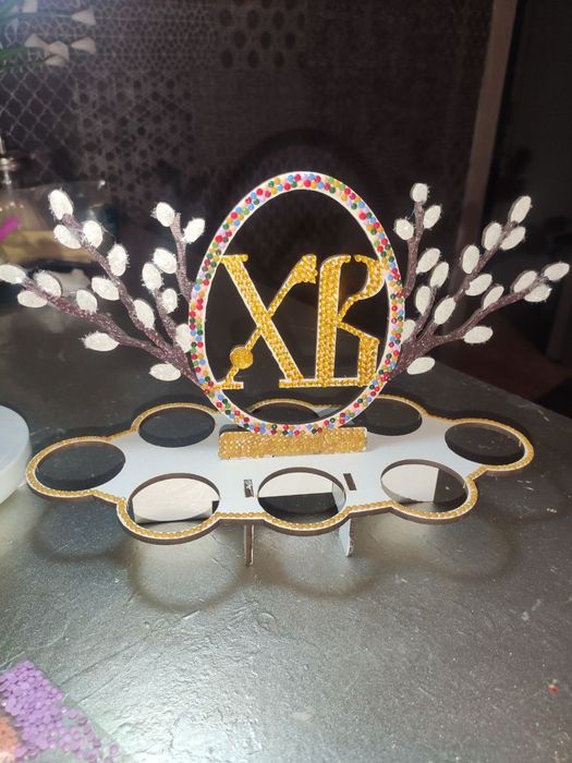 Подставка для пасхальных яиц