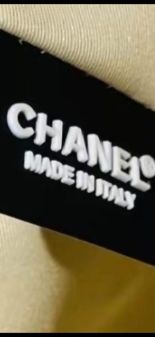 Geanta Chanel model 2025