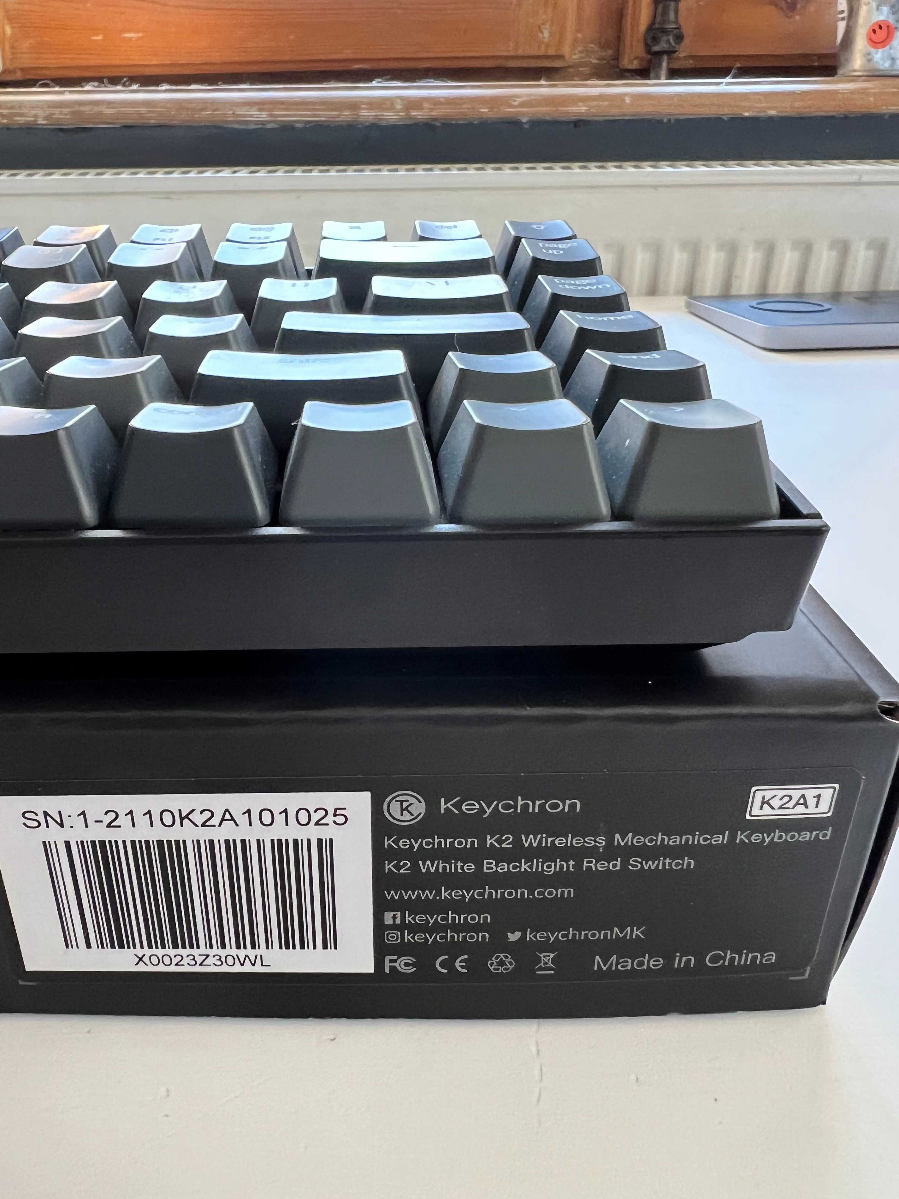 Keychron K2 V2 - white switch gateron red tastatura mecanica US layout