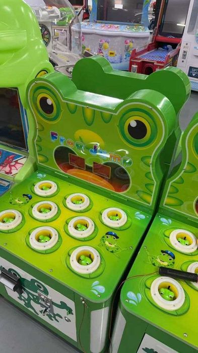 Детска машина Frog Jump с чукове жаби с жетони и монети | NOVA HOLD