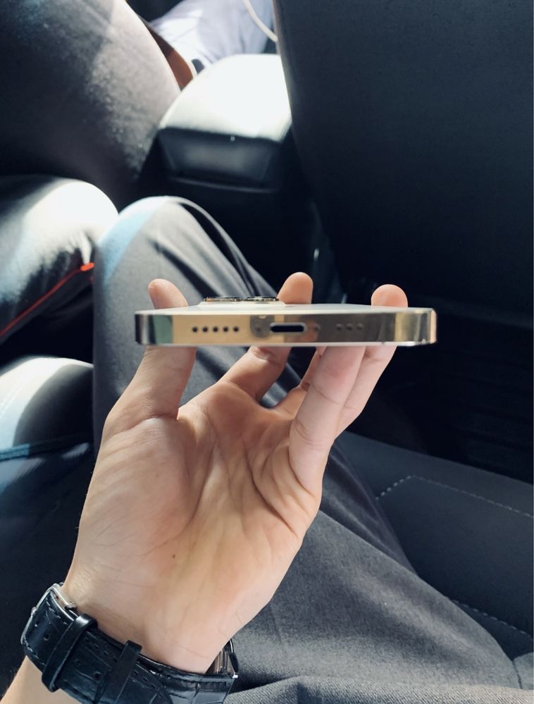 Iphone 13 Pro 256gb Xolat Ideal usta kormaga karopkali oqip tel qlila
