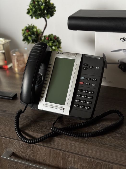 Mitel IP5330E DeskPhone cu Fir Telefon Fix