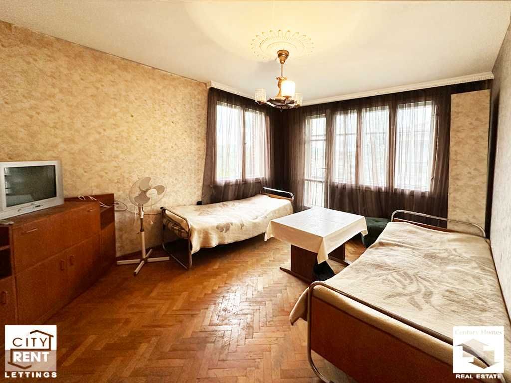 Дава се под наем Многостаен апартамент в Велико Търново, Център - 120 кв.м за 200 € - Снимка #9