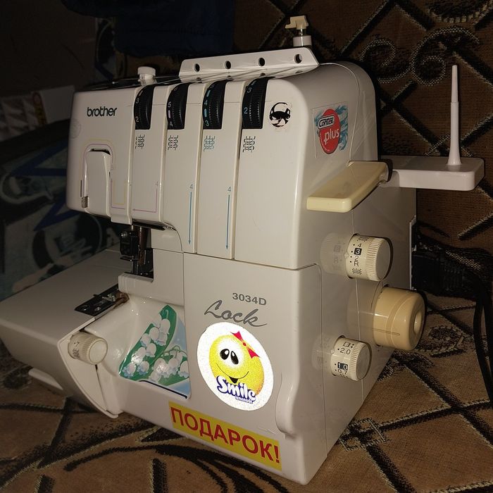 Оверлок Brother 3032D