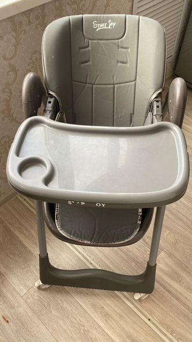 Продам детский стул для кормление,детскую игрушка коляску,кресло