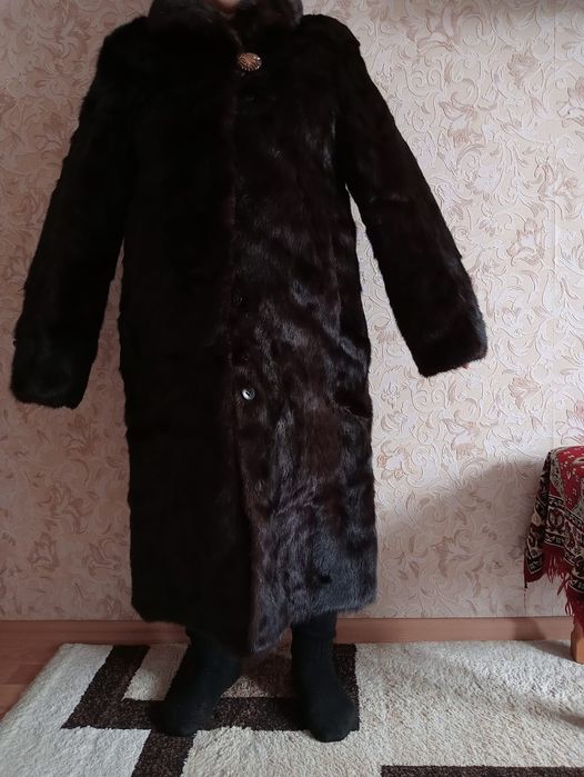 Продам шубу норкавую размер 50