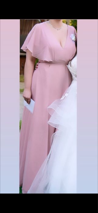 Официална рокля