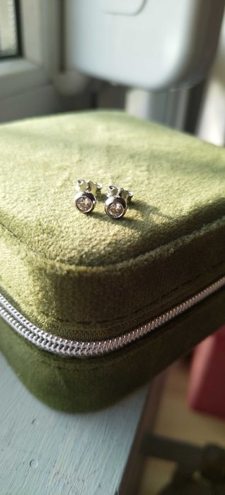 Златен медальон с диамант 14к Златни обеци 14к