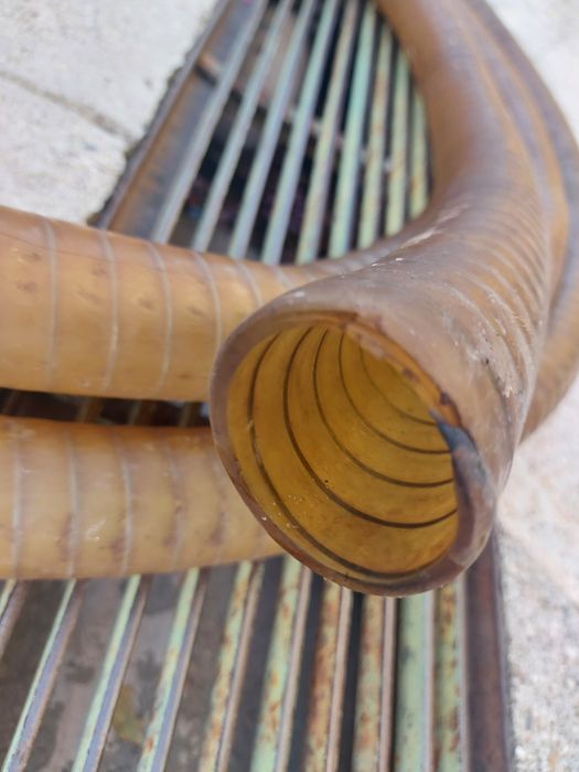 Pompa pentru vin cu dublu sens