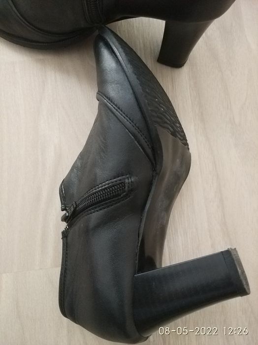 дамски затворени обувки