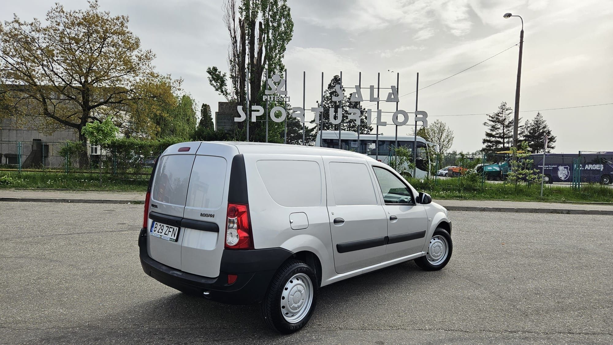 Dacia Logan Van 1.5 dci euro5 90cp 2011 pak comfort