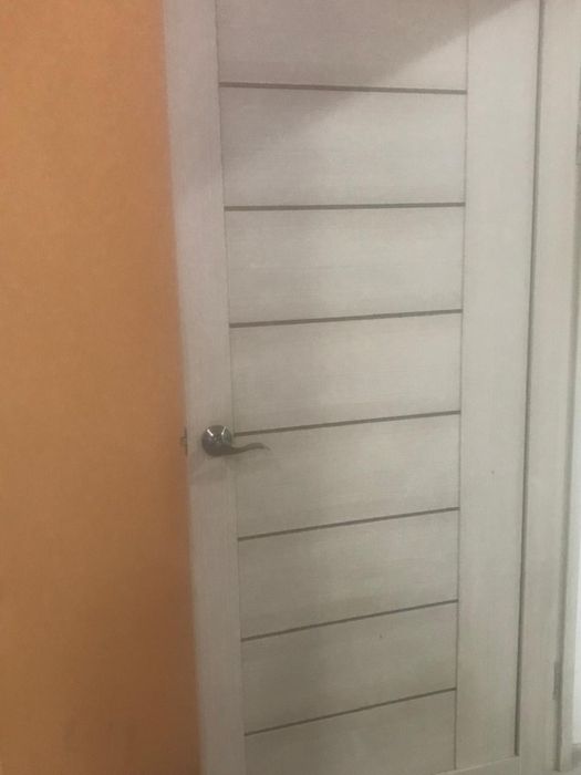 Продается дверь в хорошем состоянии 90 см