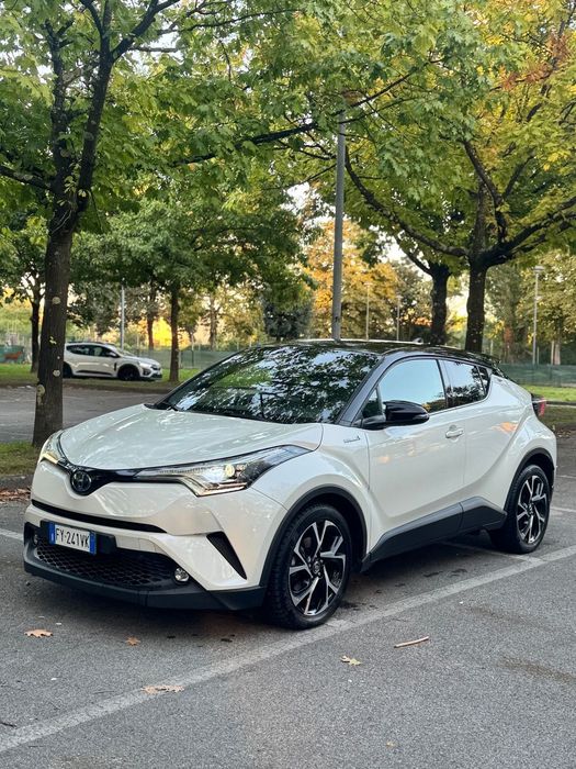 Toyota C-HR Proprietar în acte / mașina impecabila