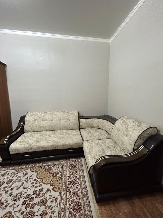 Продам диван в отличном состоянии