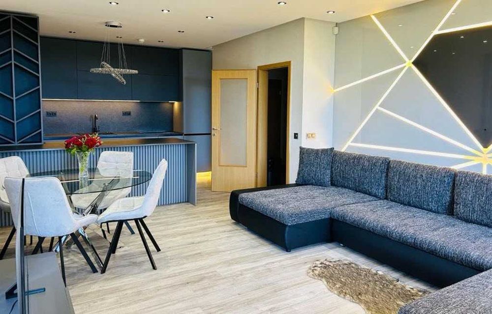 Продава се Тристаен апартамент в Балчик - 139 кв.м за 756 €/кв.м - Снимка #4