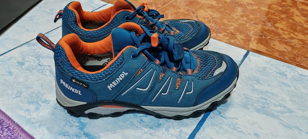 Pantofi sport 34