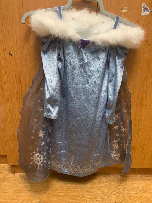 Рокля на Елза от замръзналото кралство.