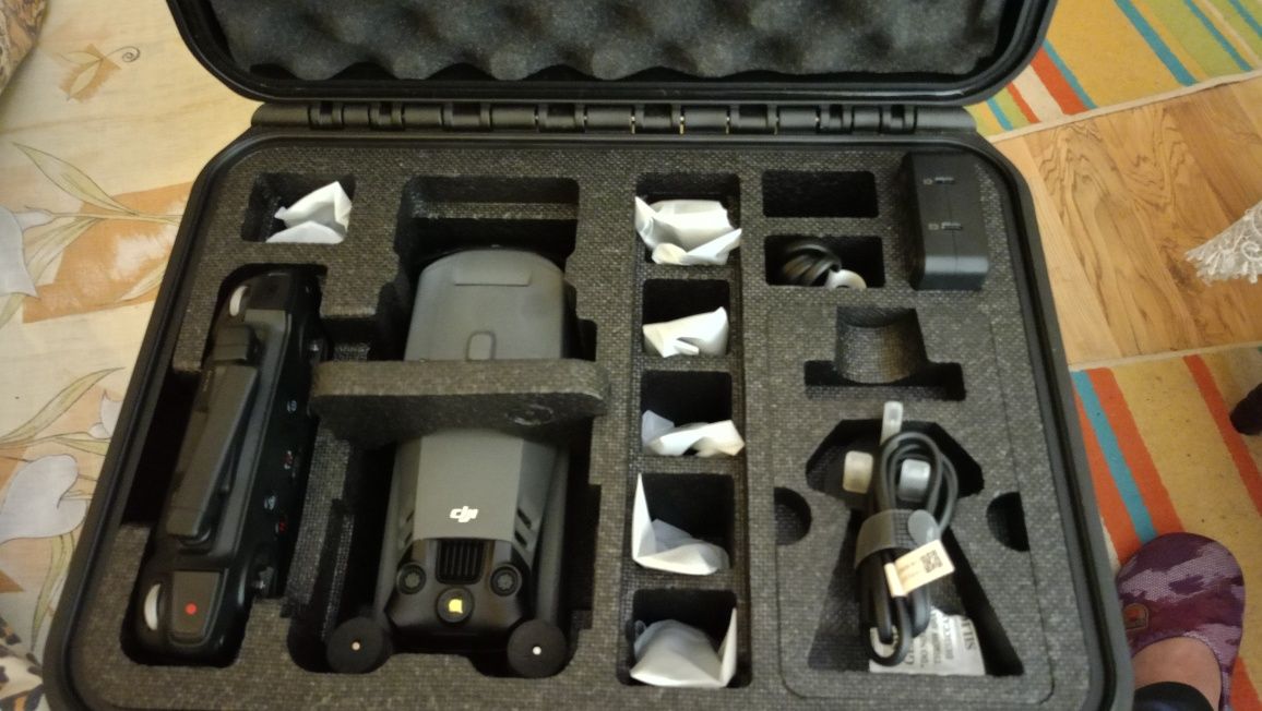 Дрон djl MAVIC 3T нов не употрбяван