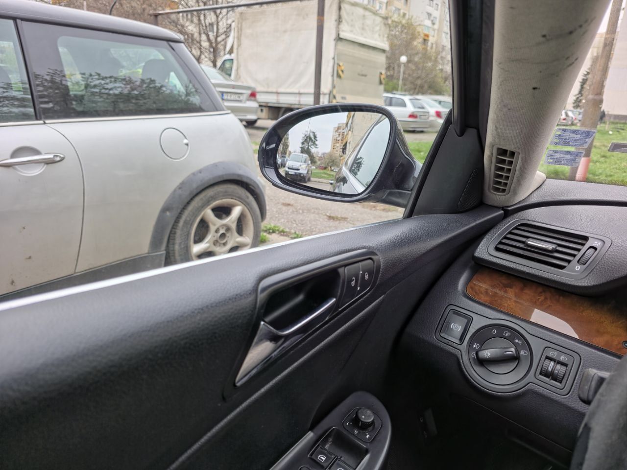 Volkswagen Passat B6/2.0TDI HIGHLINE
Седан, Употребяван, София
Година: