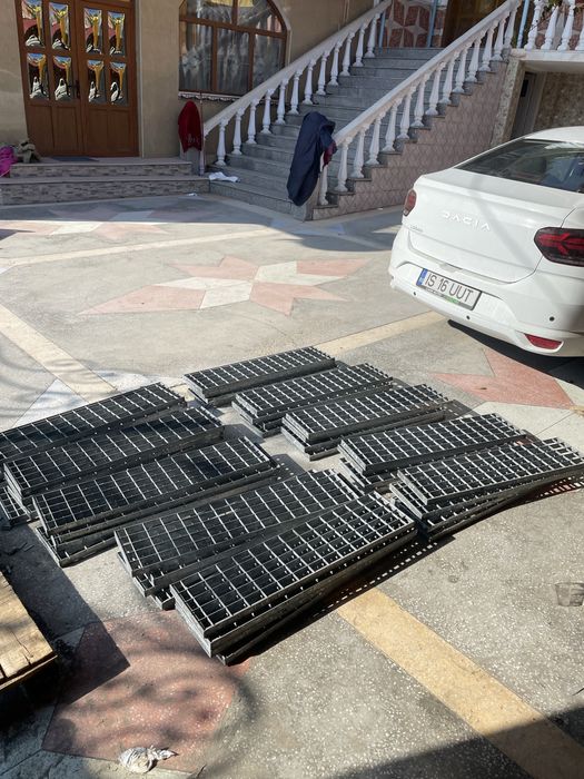 Trepte zincate galvanizate