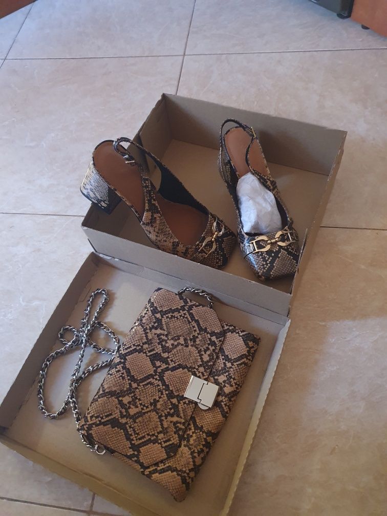 Комплект обувки и чанта